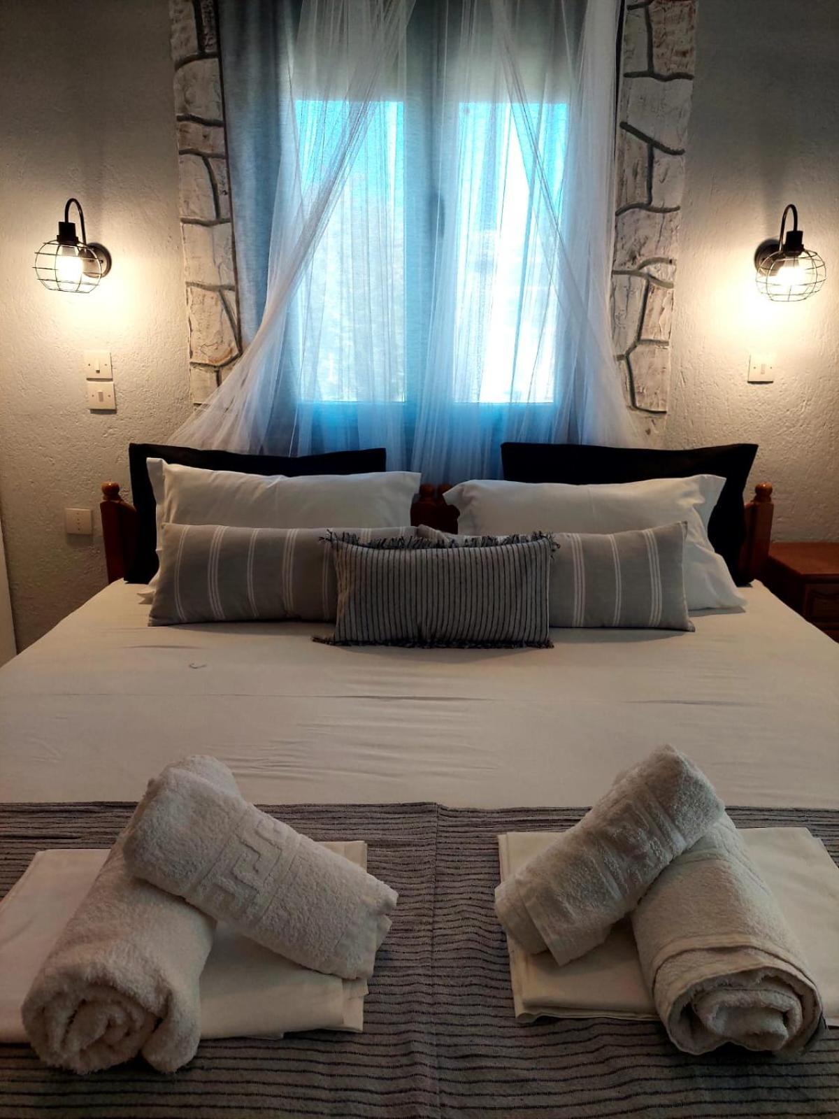 Georgia Apartments Stafylos Chambre photo