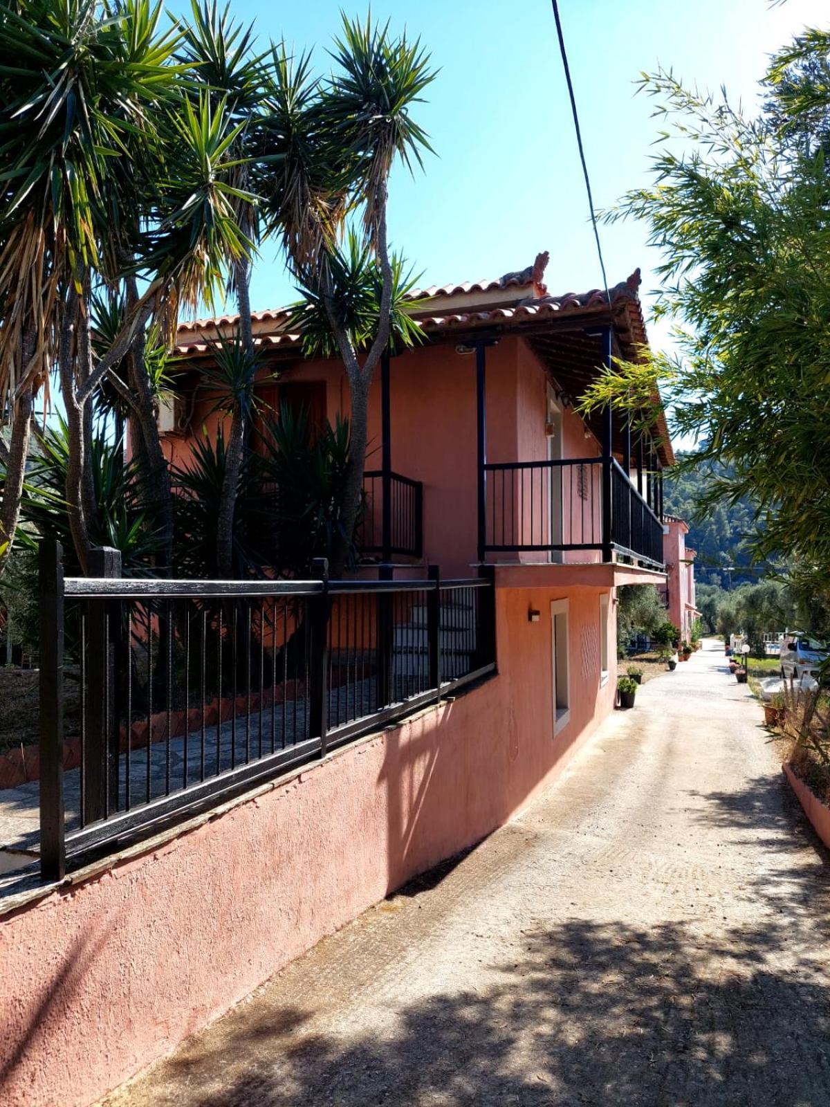 Georgia Apartments Stafylos Chambre photo